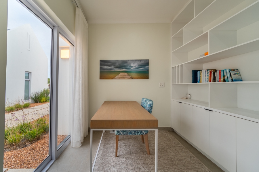 5 Bedroom Property for Sale in St Francis Links Eastern Cape